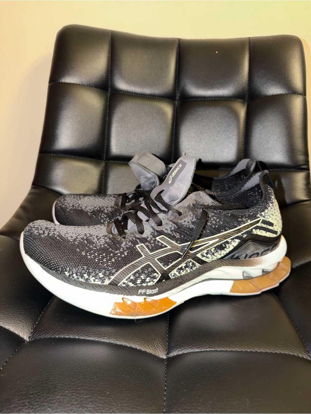 ASICS Men’s Black & Cream Athletic Running Shoes